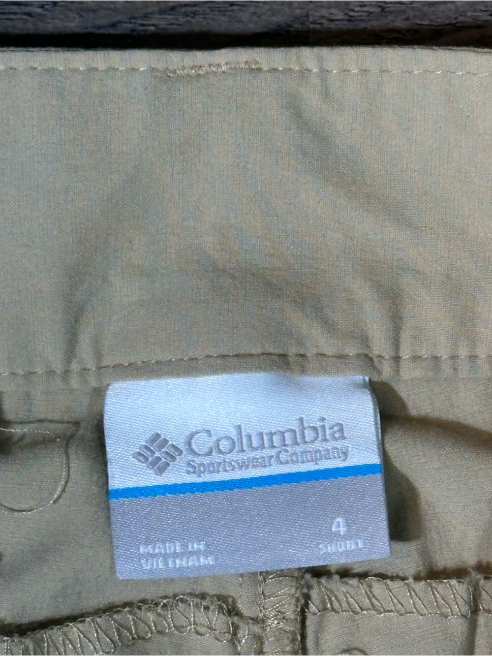 COLUMBIA Tan OMNI-SHIELD Saturday Trail Convertible Zip Off Pants 4 Short - Picture 8 of 15